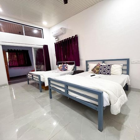 Karjat In Resort Ngoại thất bức ảnh